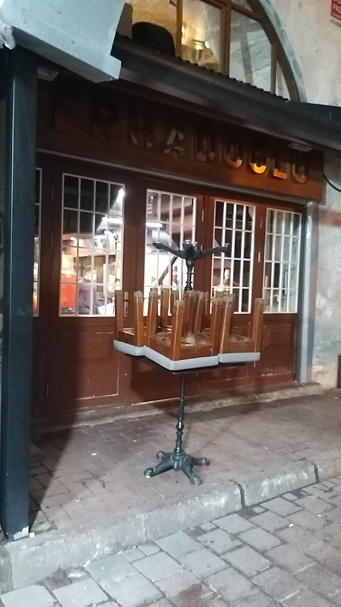 Seyidoğlu Baklava Eminönü Branch